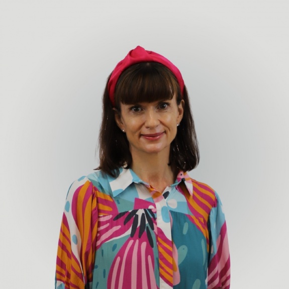 Robyn Mary Hartley